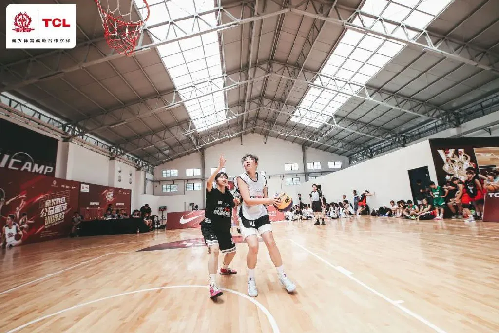 如何在快攻中合理分配场上位置?_1